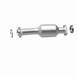 Load image into Gallery viewer, Magnaflow 2011 Toyota Sienna 3.5L Direct Fit Converter
