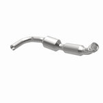 Load image into Gallery viewer, Magnaflow 2007 Ford E-150 4.6L Direct Fit Converter

