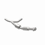Load image into Gallery viewer, Magnaflow 2007 Ford E-150 4.6L Direct Fit Converter
