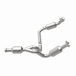 Load image into Gallery viewer, Magnaflow 09-13 Chevrolet Silverado 1500 5.3L Direct Fit Converter
