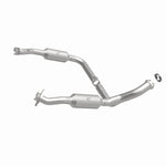 Load image into Gallery viewer, Magnaflow 06-10 Ford Explorer 4.0L Direct Fit Converter
