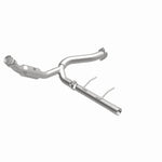 Load image into Gallery viewer, Magnaflow 07-08 Ford Expedition 5.4L Direct Fit Converter
