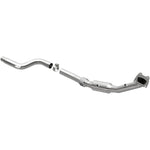 Load image into Gallery viewer, MagnaFlow Left Side Converter Direct Fit 15-17 Chrysler 300 3.6L
