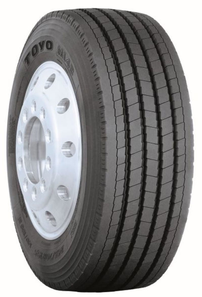 Toyo M143 - 225/70R195 128/126N (G/14) M143 TLD (4.44 FET Inc.)