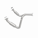 Load image into Gallery viewer, Magnaflow 07-08 Chevrolet Tahoe 5.3L Direct Fit Converter
