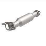 Load image into Gallery viewer, Magnaflow 07-09 Hyundai Santa Fe 3.3L Direct Fit Converter
