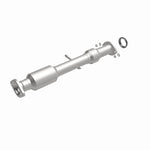 Load image into Gallery viewer, Magnaflow 14-15 Toyota Highlander 3.5L Direct Fit Converter
