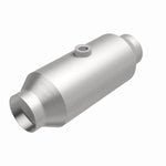 Load image into Gallery viewer, Magnaflow 3.00 1/O2 CA 4in. Spun Universal Converter
