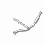 Load image into Gallery viewer, Magnaflow 07-08 Ford Expedition 5.4L Direct Fit Converter
