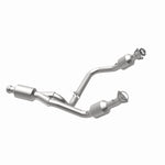 Load image into Gallery viewer, Magnaflow 14-15 Chevrolet Silverado 1500 5.3L Direct-Fit Catalytic Converter
