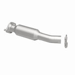 Load image into Gallery viewer, Magnaflow 04-06 Toyota Sienna 3.3L Direct Fit Converter
