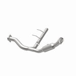 Load image into Gallery viewer, Magnaflow 07-08 Ford Expedition 5.4L Direct Fit Converter
